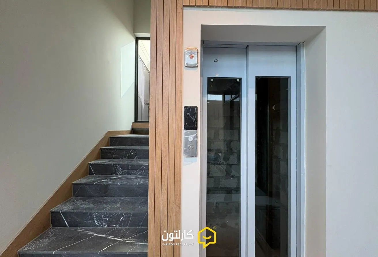 Modern Luxury Villa with Garden for Sale