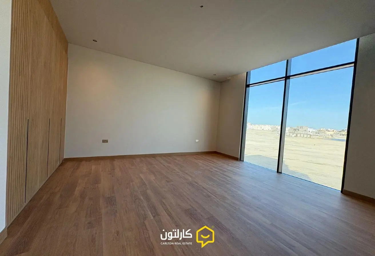 Modern Luxury Villa with Garden for Sale