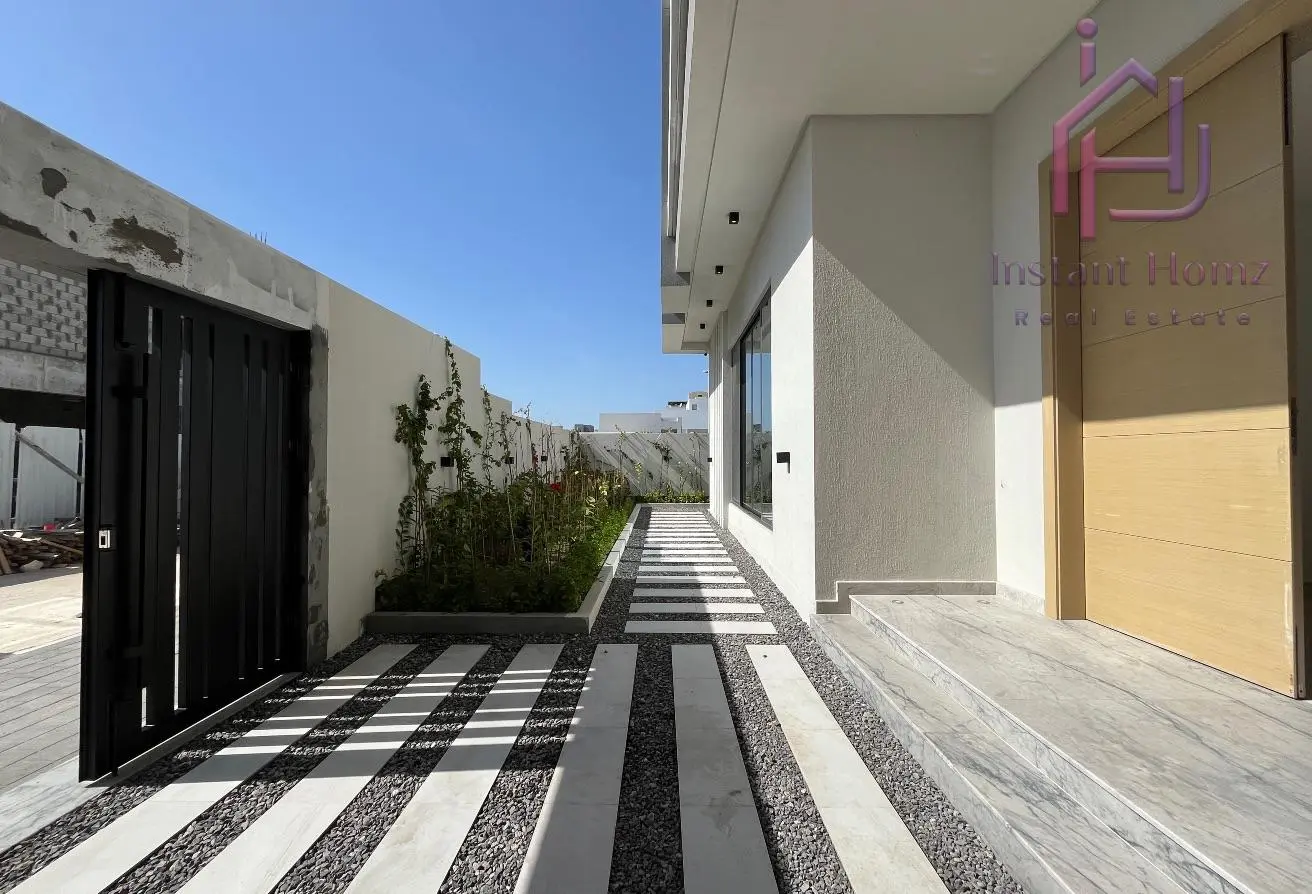 5BHK Premium Villa for Sale in Saar – Ideal Family Home