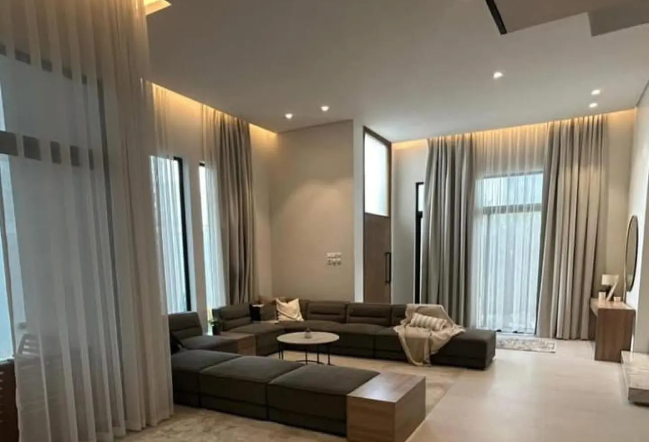 Villa for sale in Jad Al-Haj area