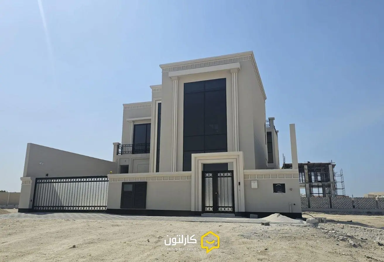Modern Luxury Villa with Garden for Sale