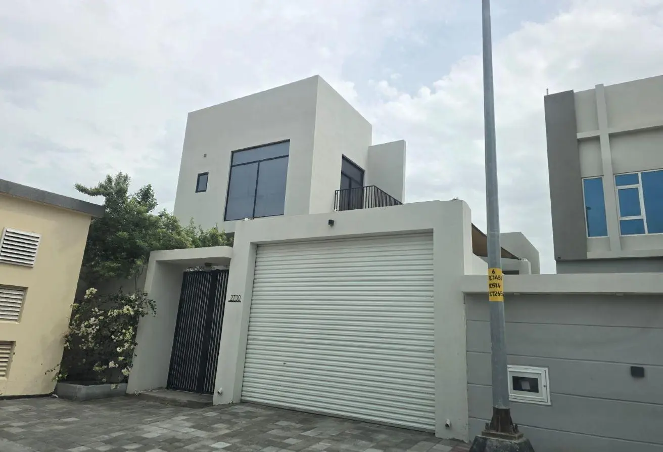 Villa for sale in Jad Al-Haj area