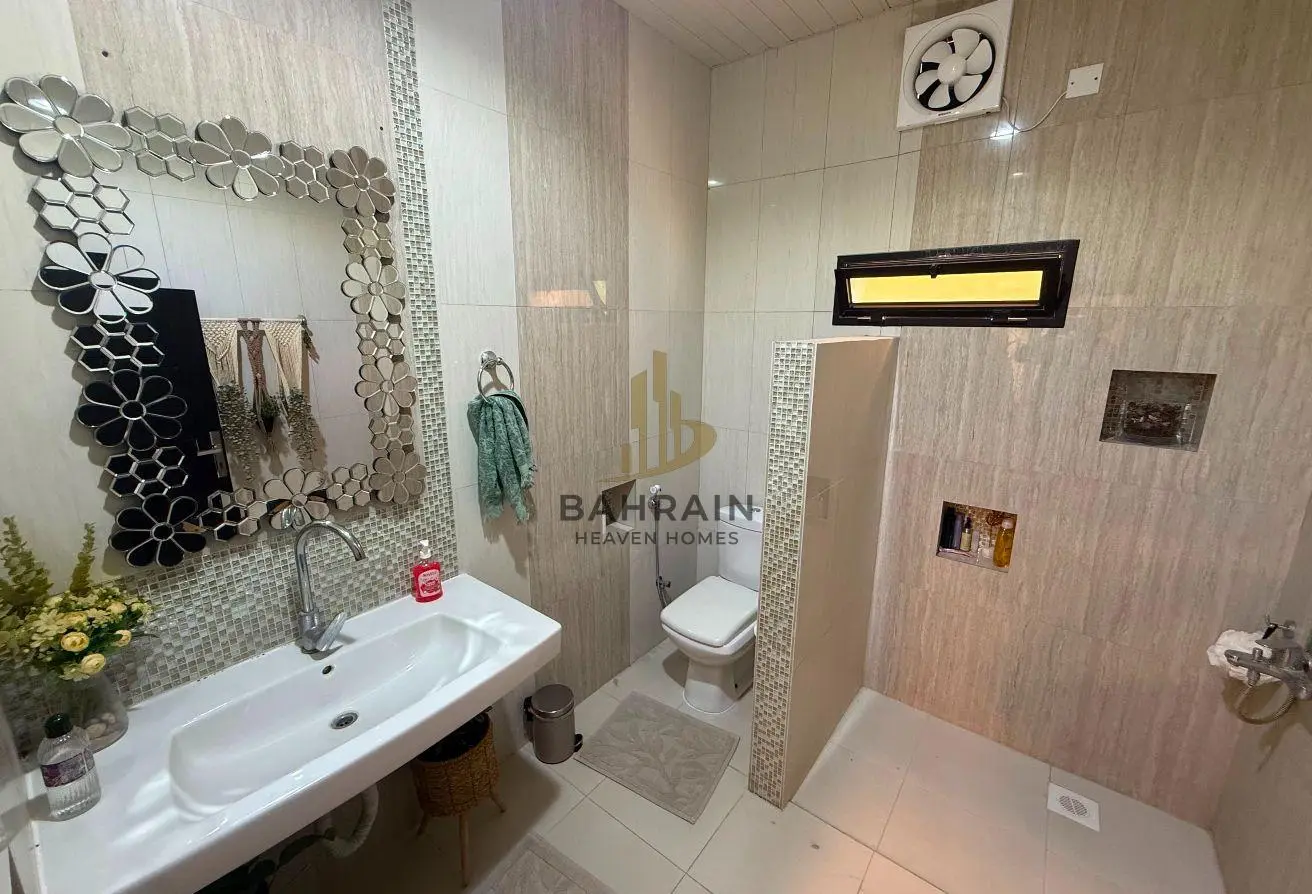 9BR Fully Furnished Villa for Sale in Hamad Town