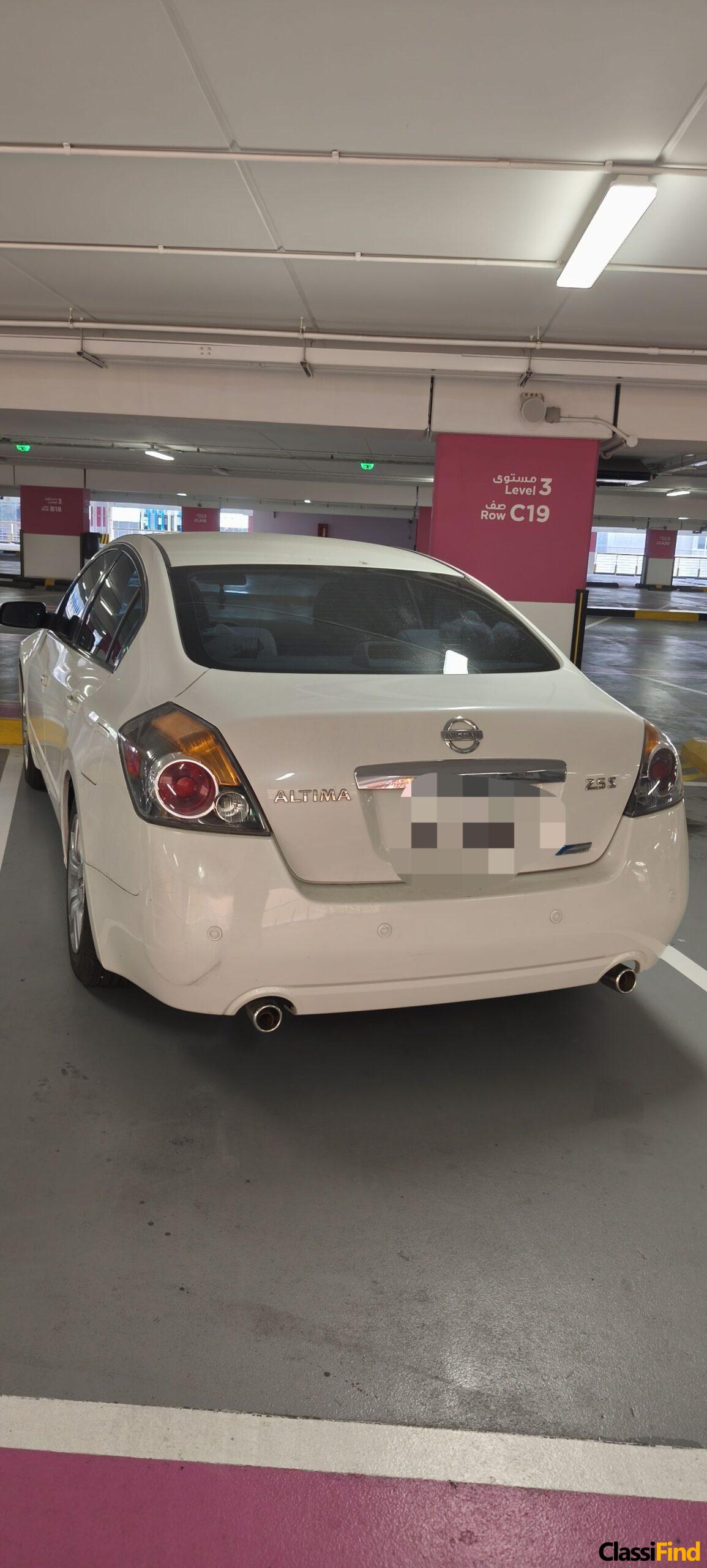 Nissan altima