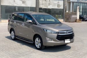 Toyota Innova 2016 (Bronze)