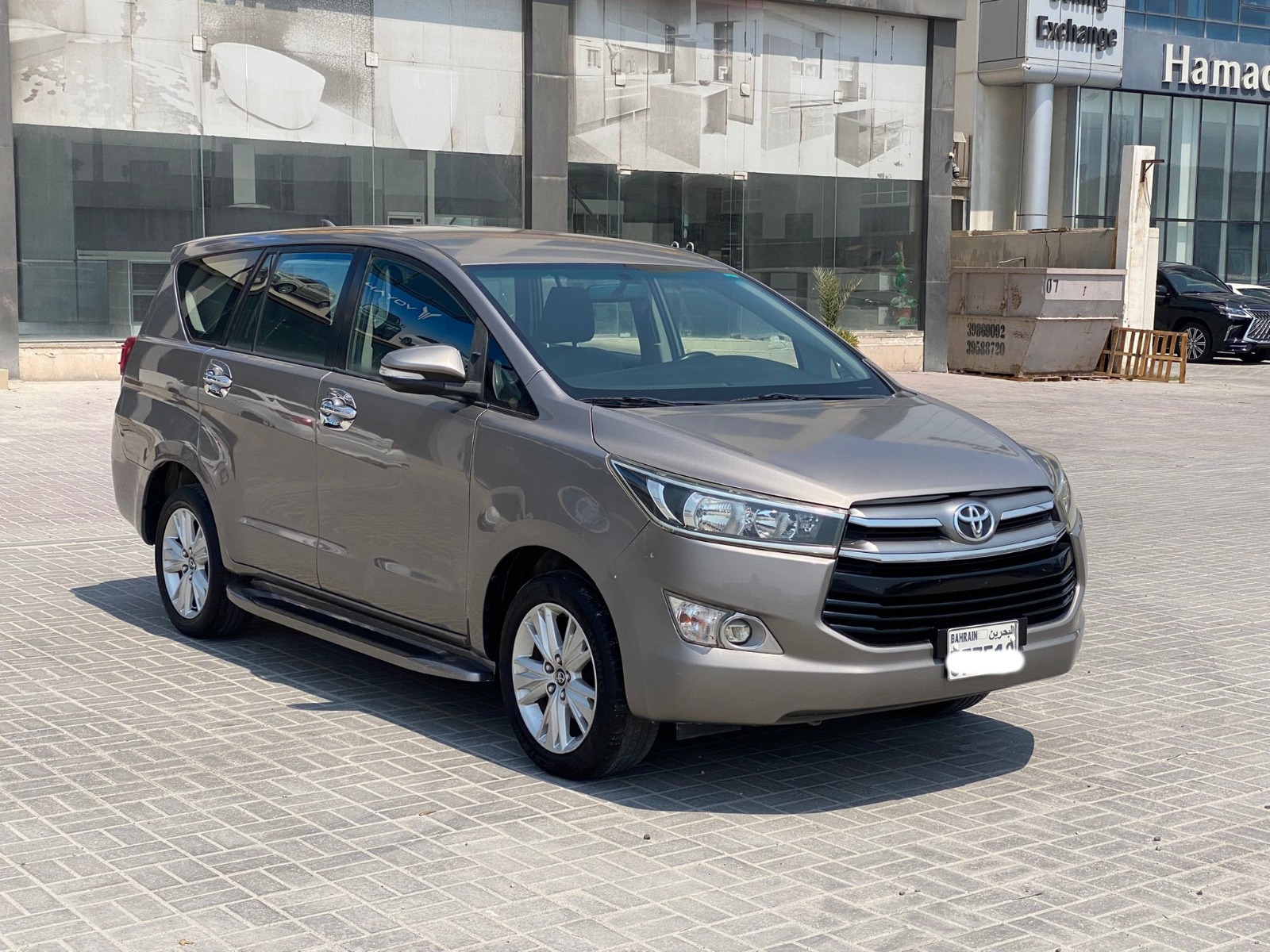 Toyota Innova 2016 (Bronze)