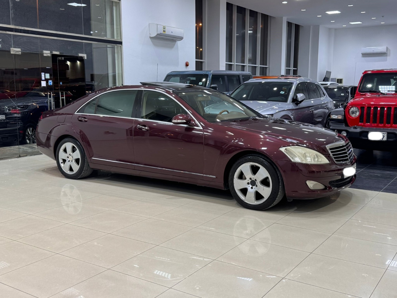 Mercedes Benz S-350 / 2009 (Red)