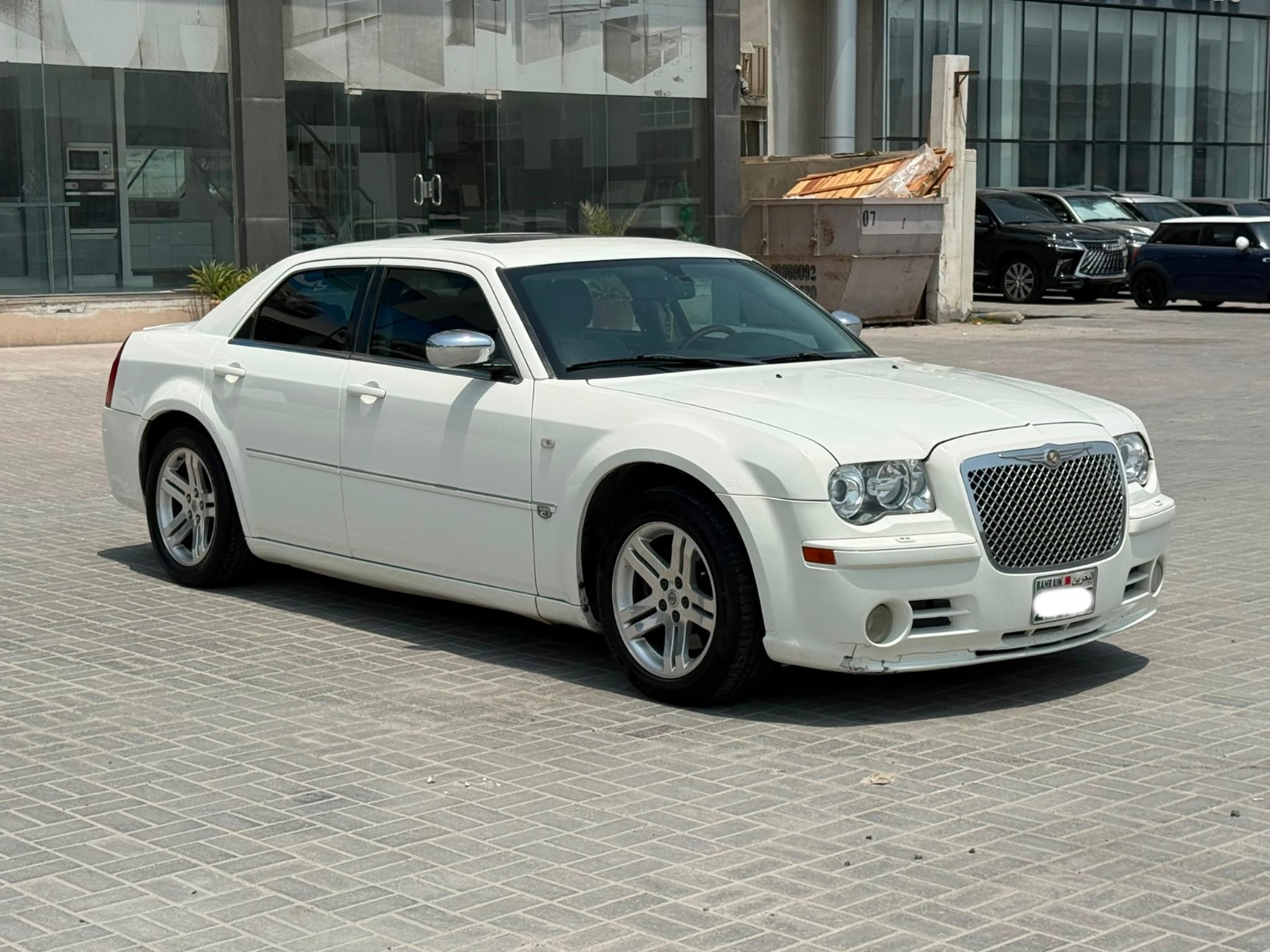 Chrysler 300C 2006 (White)