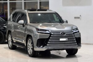 Lexus LX-600 / 2023 (Silver)