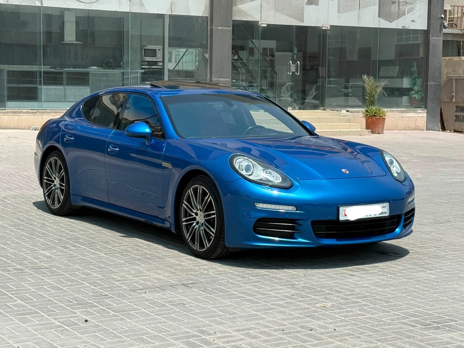 Porsche Panamera 2015 (Blue)
