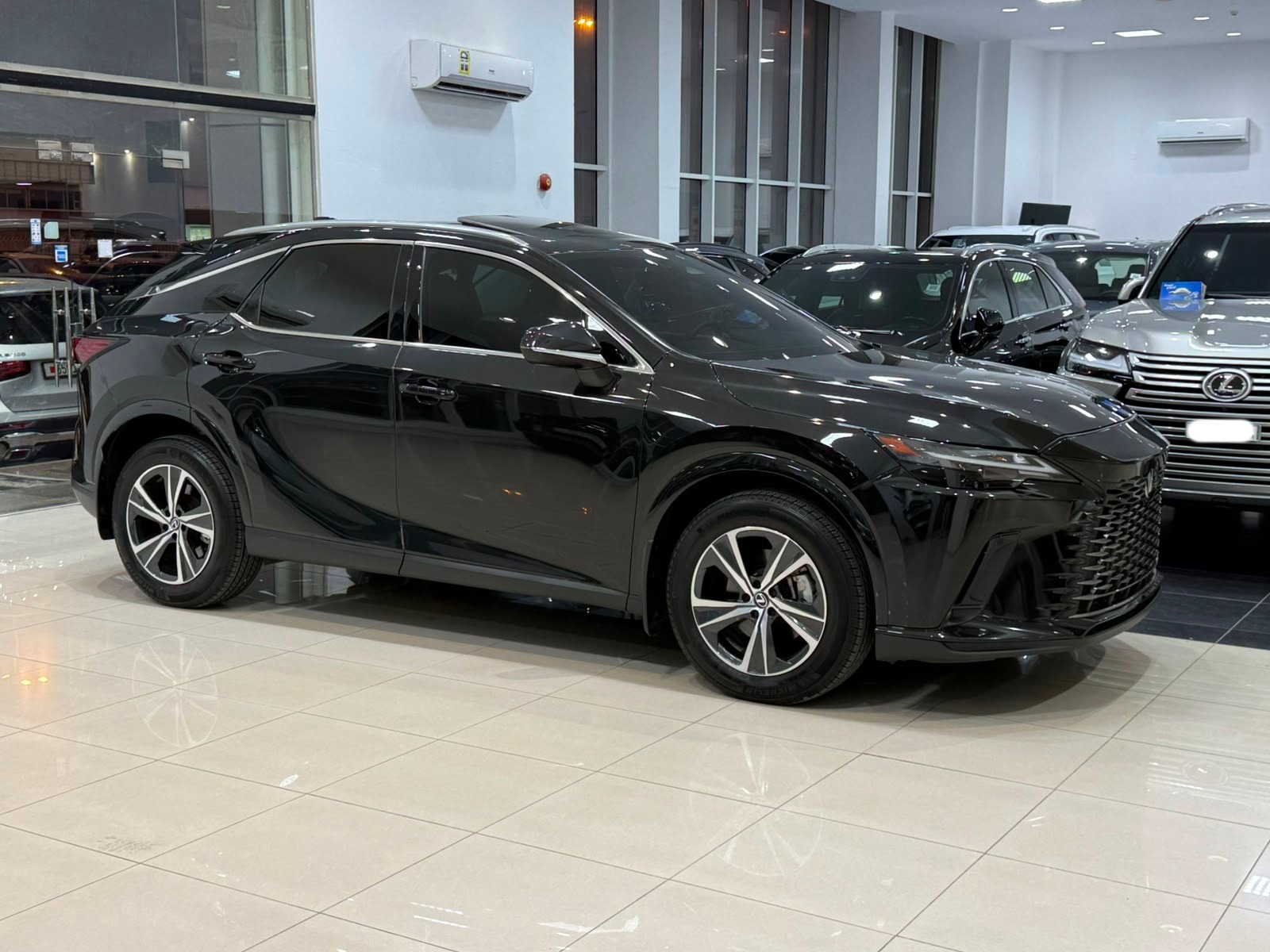 Lexus RX-350 / 2025 (Black)