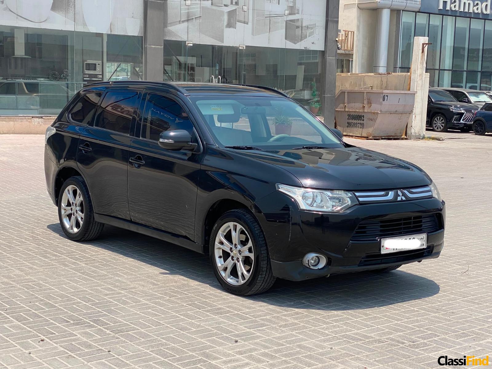 Mitsubishi Outlander 2014 (Black)