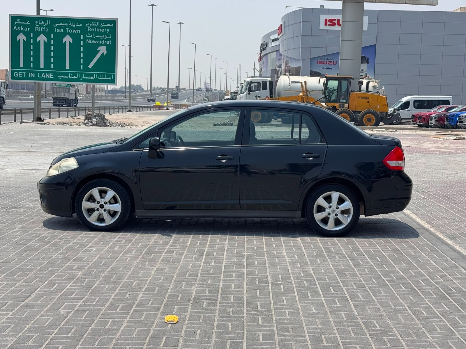 NISSAN TIIDA 2011 BLACK