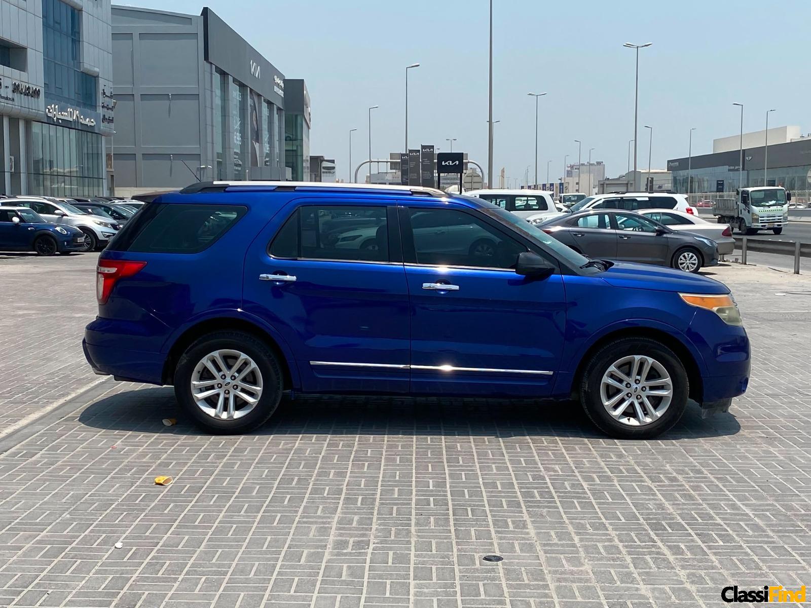 Ford Explorer 2014 (Blue)