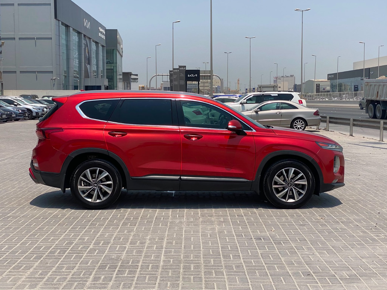 Hyundai Santafe Limited 2020 (Red)