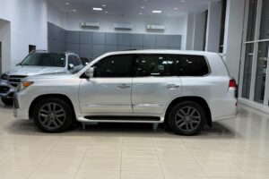 Lexus LX-570 S 2015 (Silver)