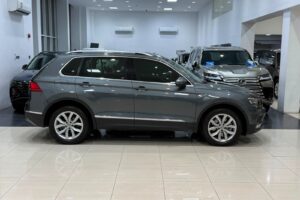 Volkswagen Tiguan 2018 (Grey)