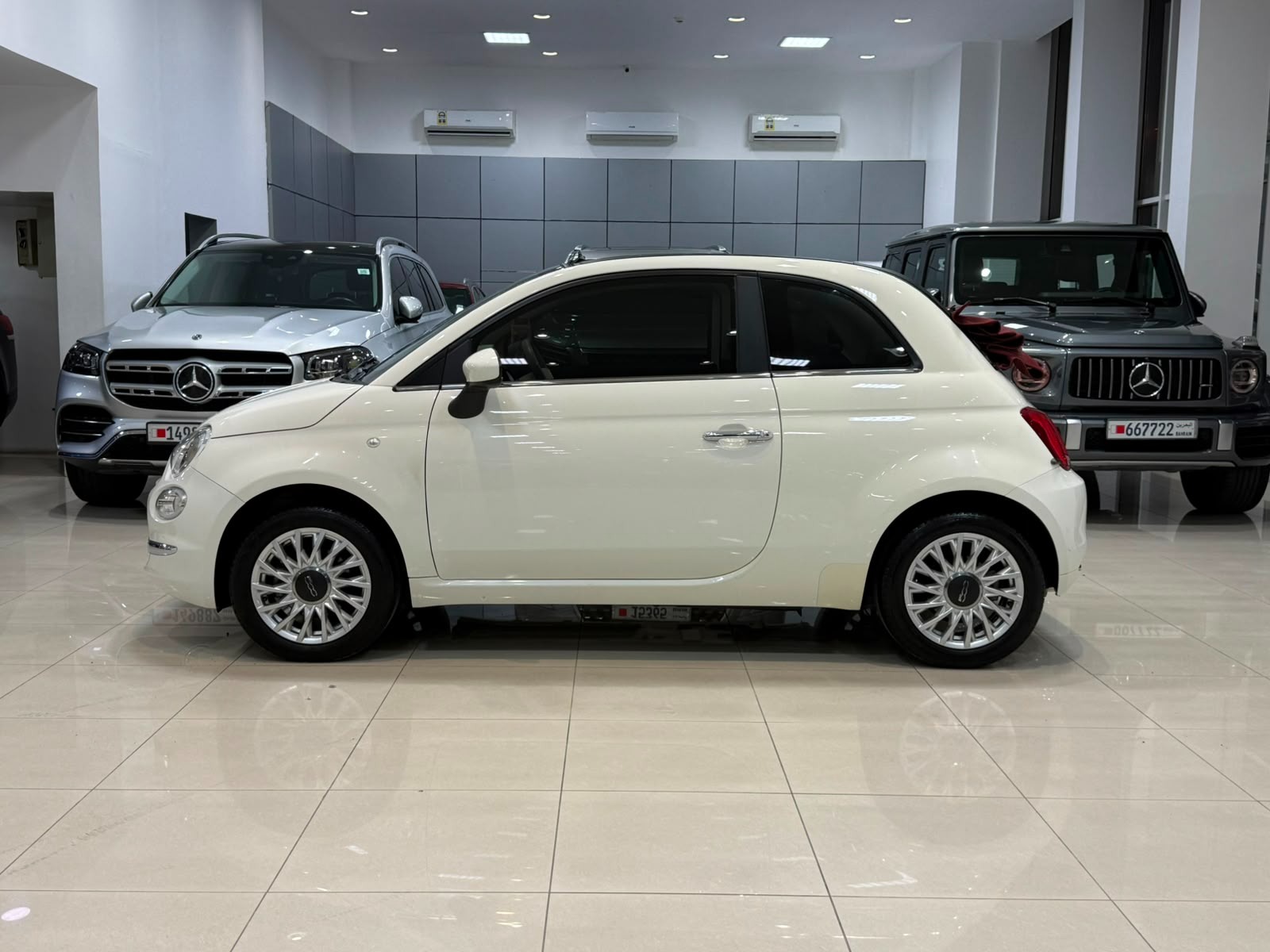 Fiat 500 / 2024 (White)