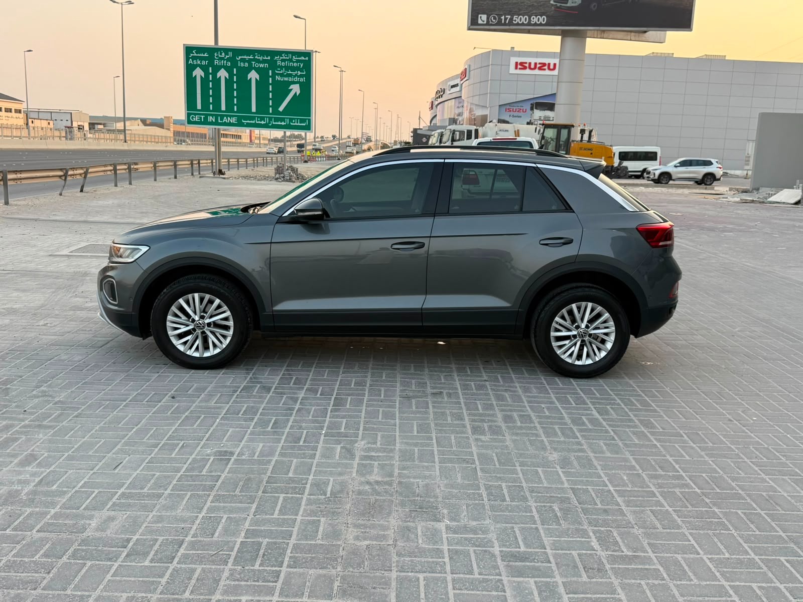 Volkswagen T-Roc 2023 (Grey)