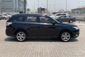 Mitsubishi Outlander 2014 (Black)