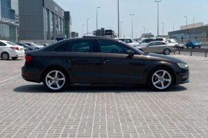 Audi A3 / 2015 (Brown)