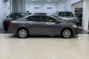 Toyota Corolla GLI 2009 (Grey)