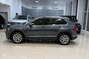Volkswagen Tiguan 2018 (Grey)