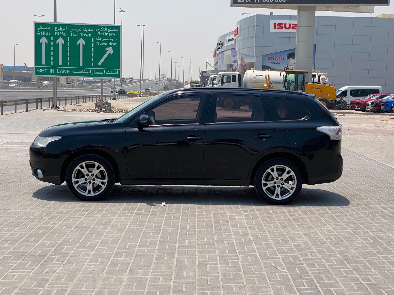 Mitsubishi Outlander 2014 (Black)