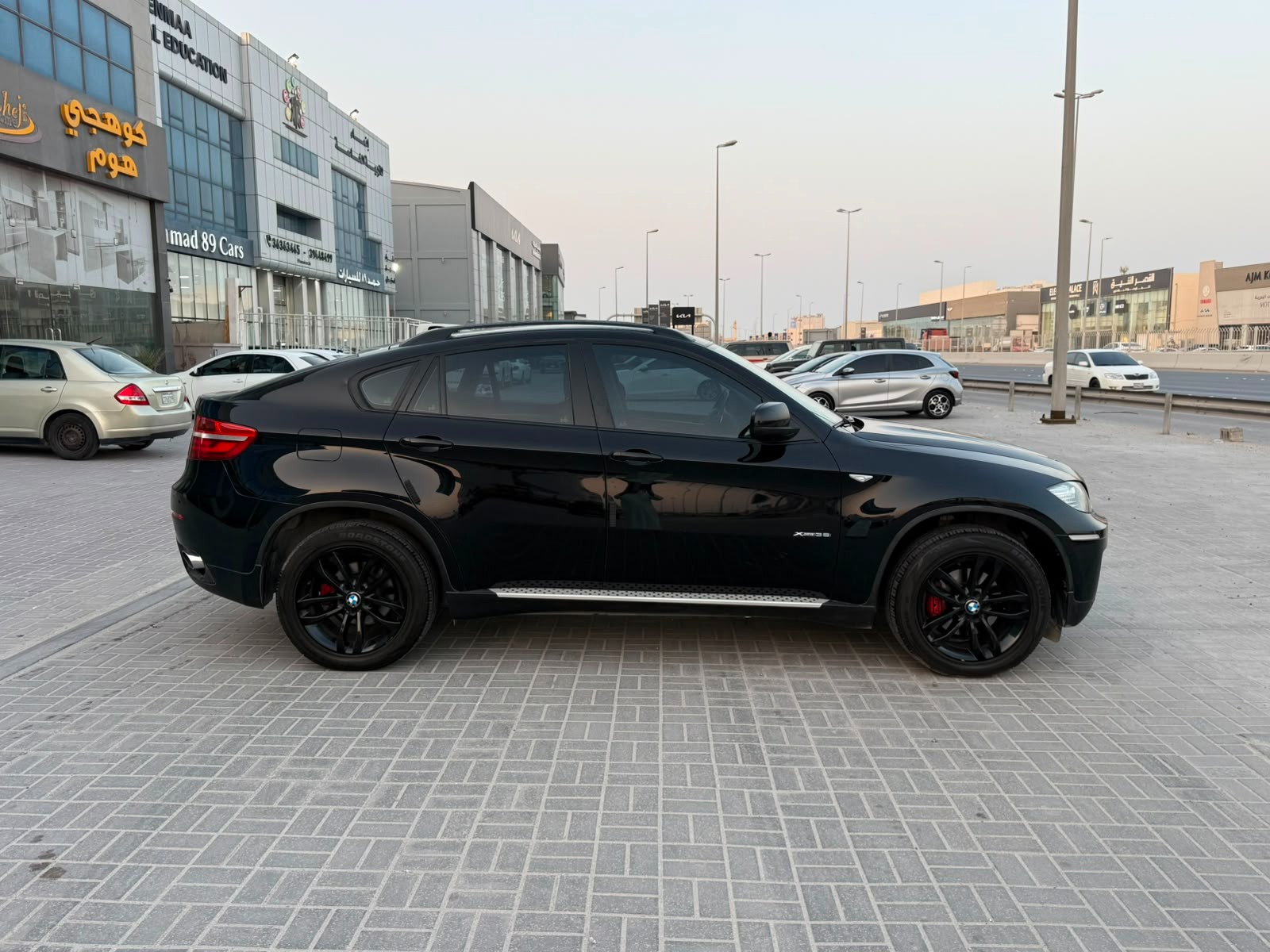 BMW X6 / 2014 (Black)