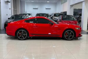 Ford Mustang GT 2017 (Red)