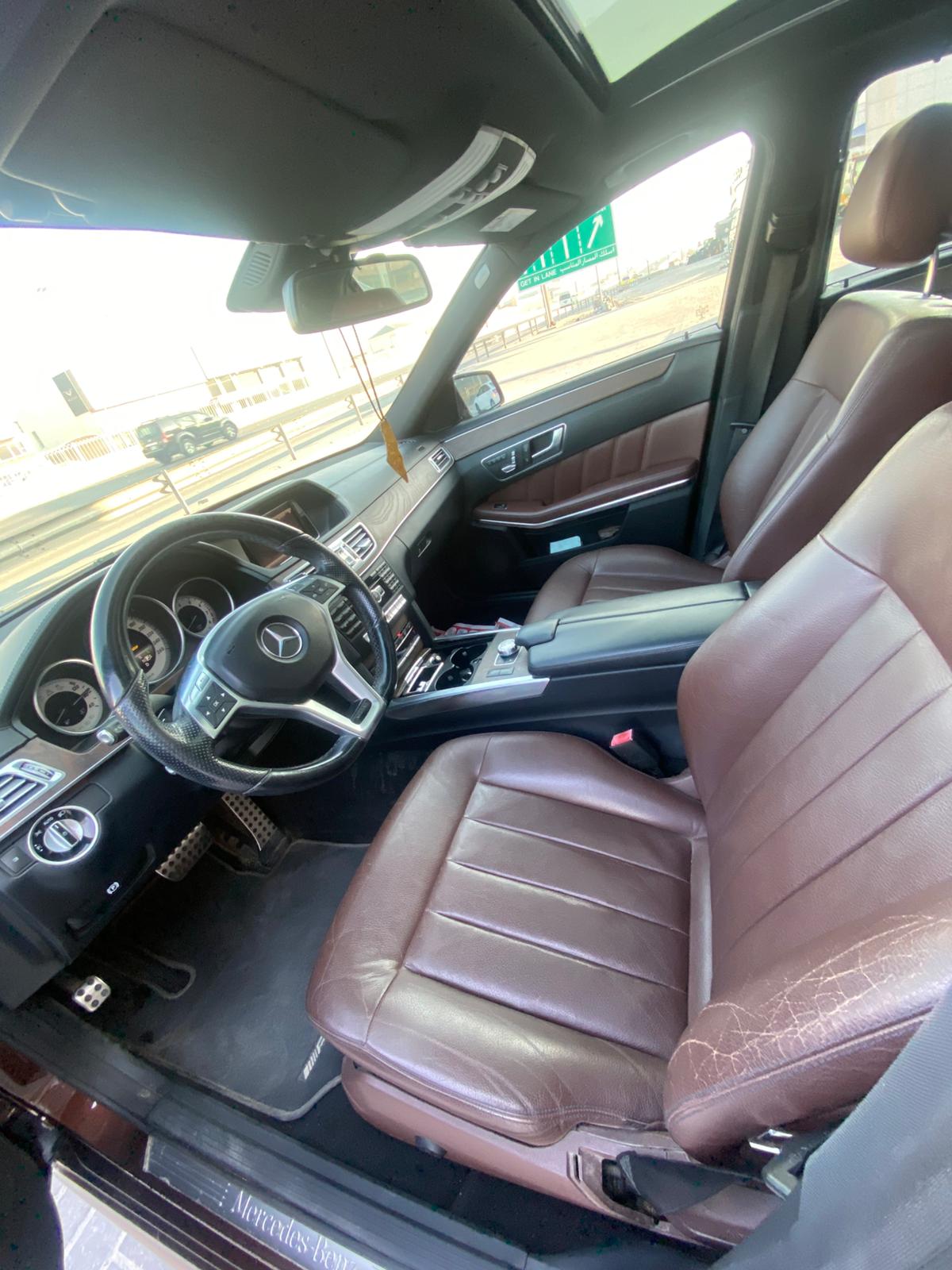 Mercedes Benz E-300 / 2014 (Brown)