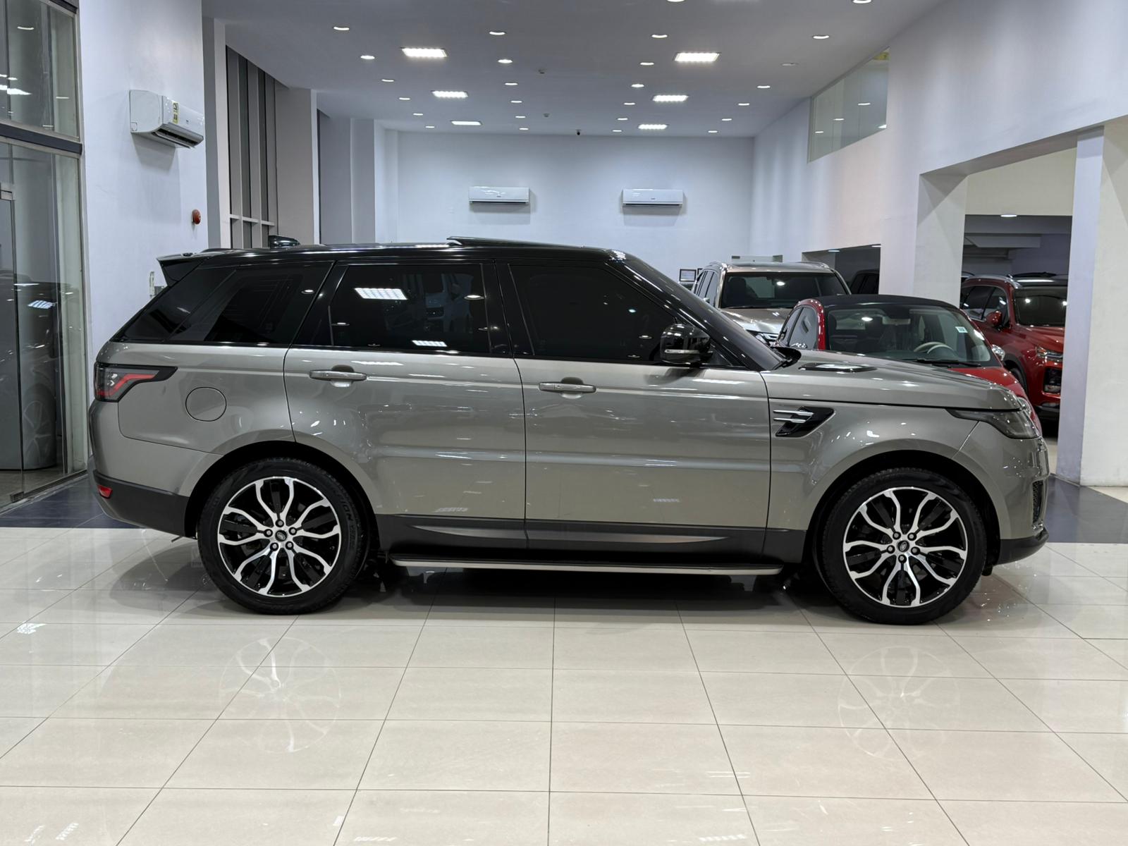 Range Rover Sport SE 2021 (Grey)
