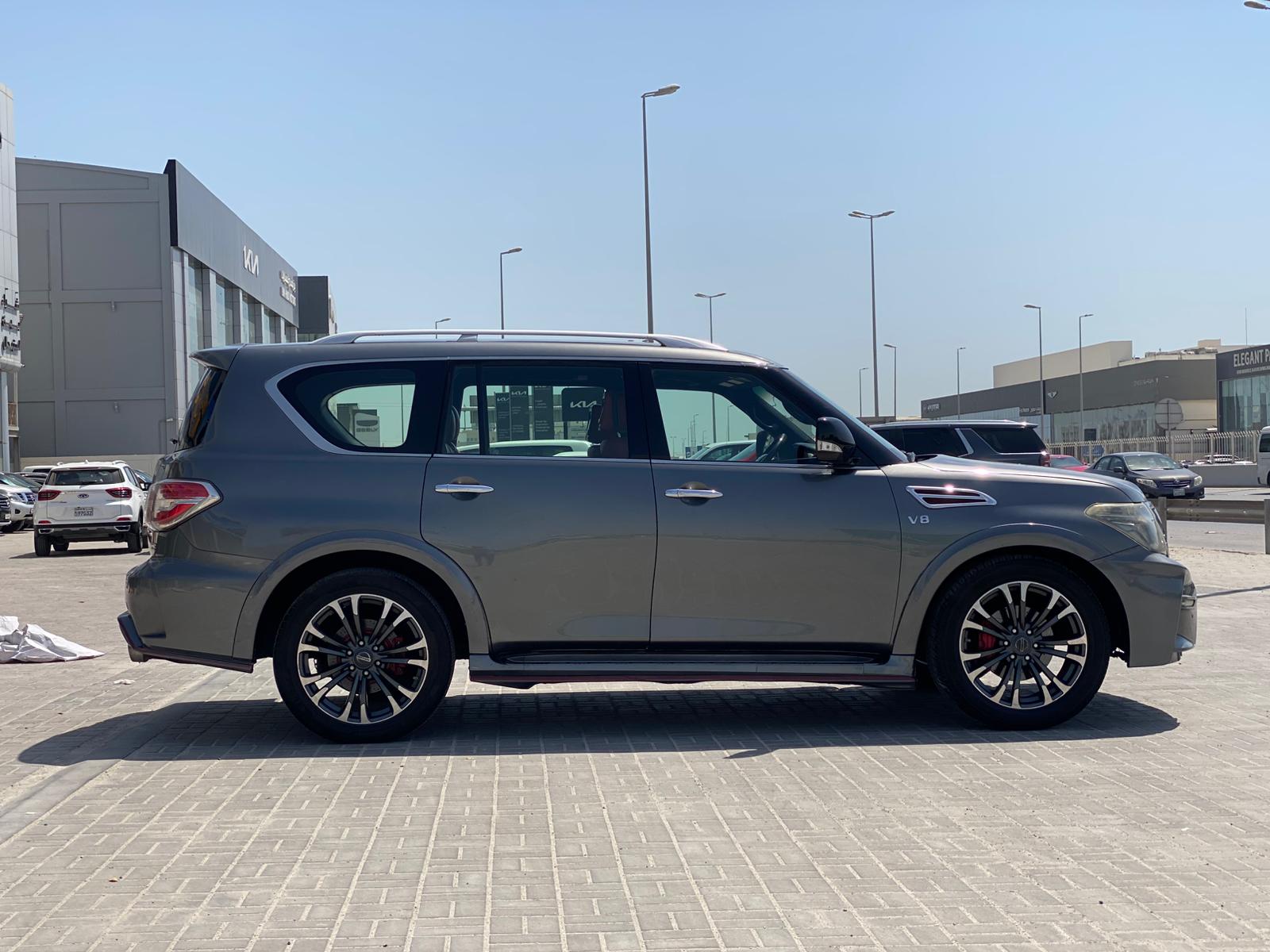 Nissan Patrol Platinum U.A.E 2017 (Grey)