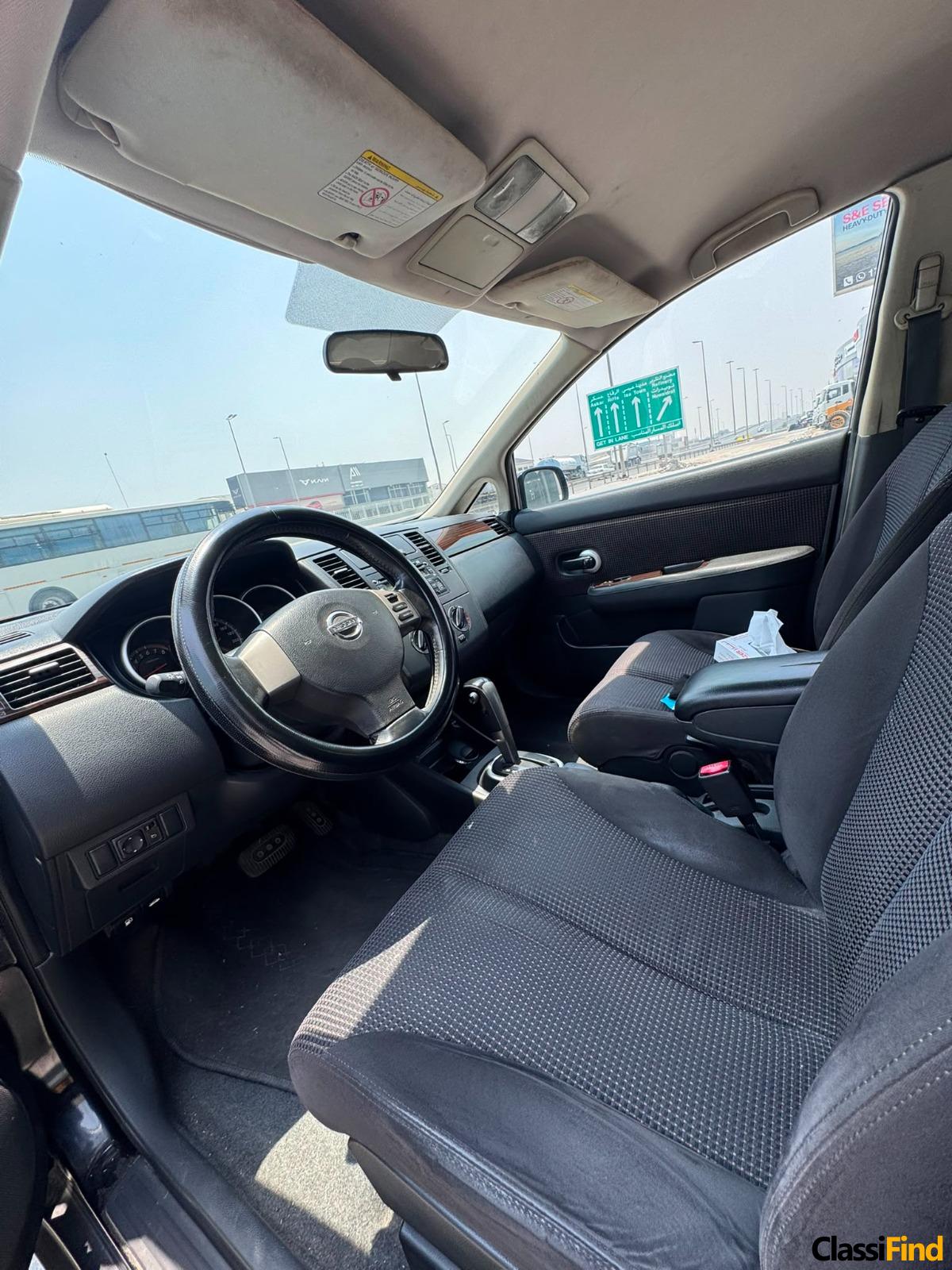 NISSAN TIIDA 2011 BLACK