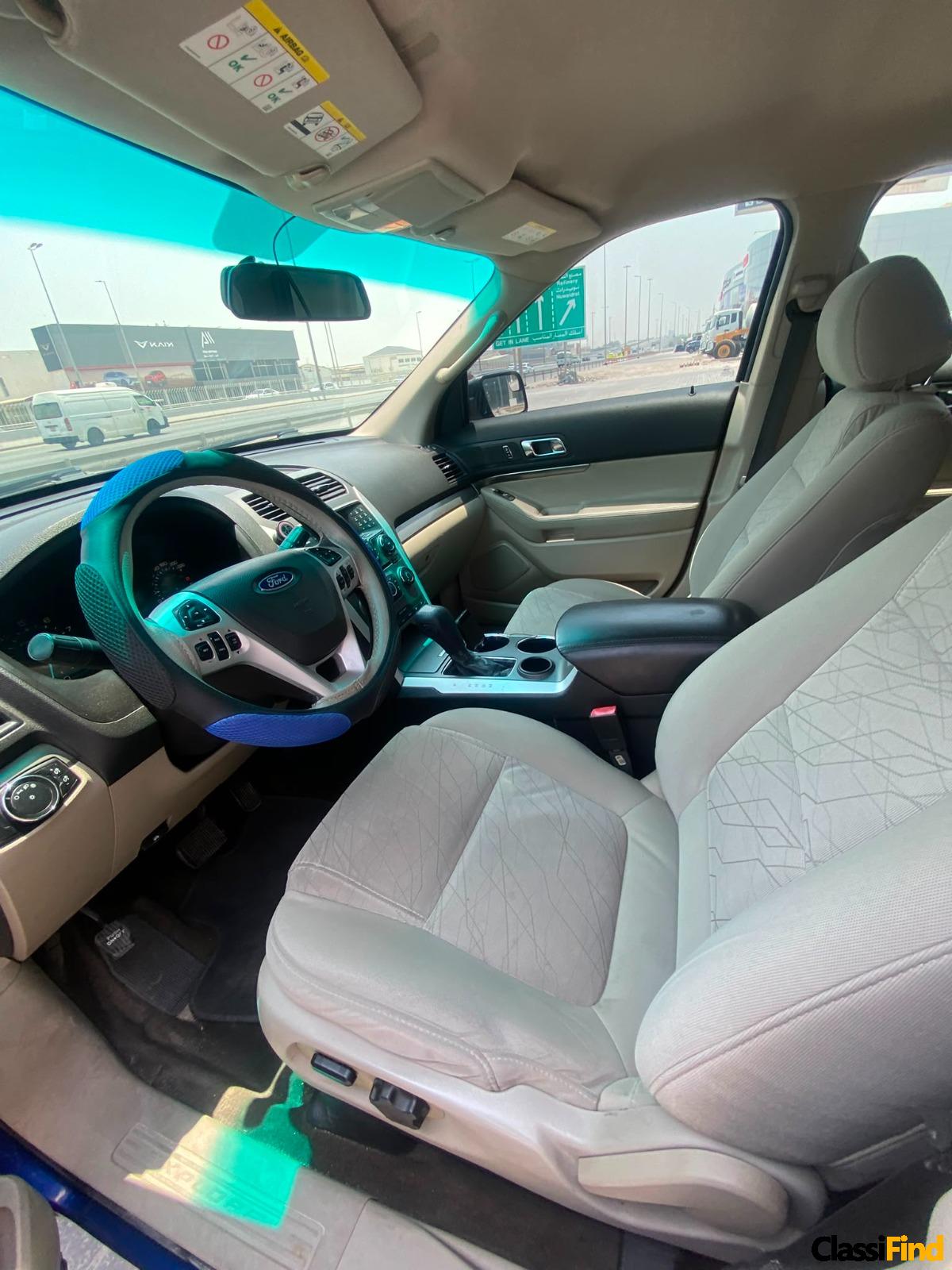Ford Explorer 2014 (Blue)