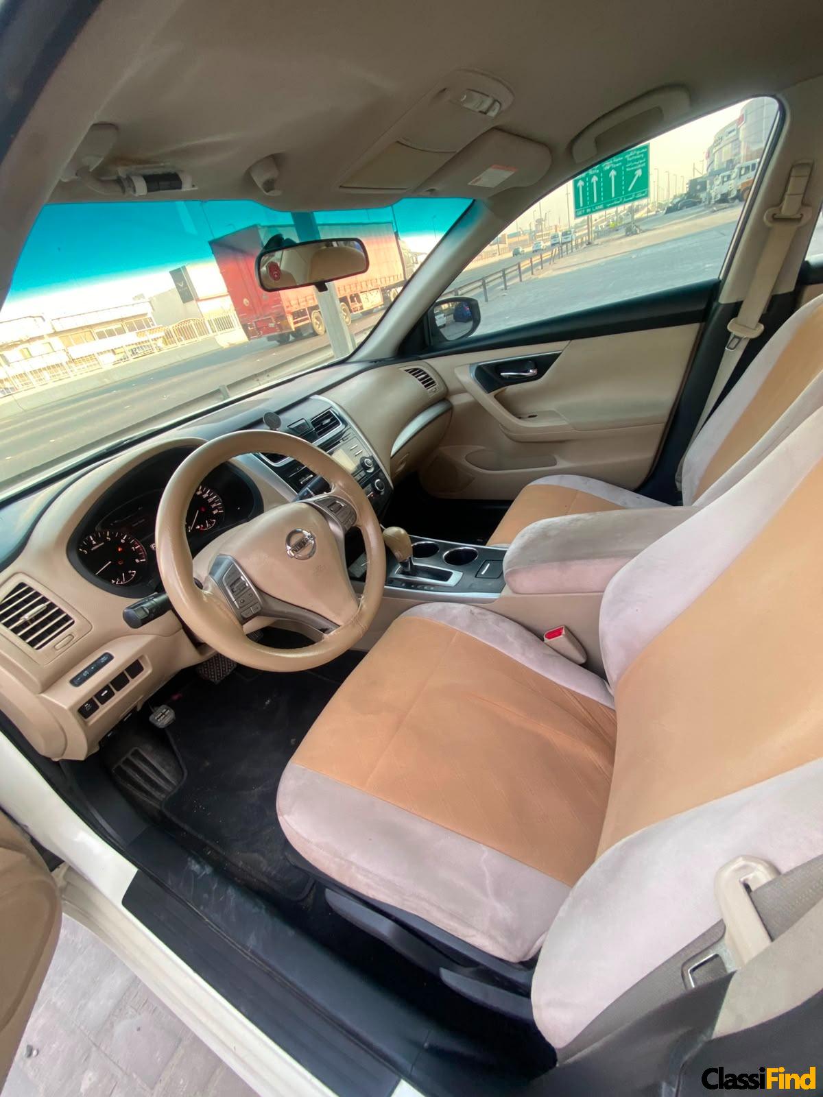 Nissan Altima 2016 (White)