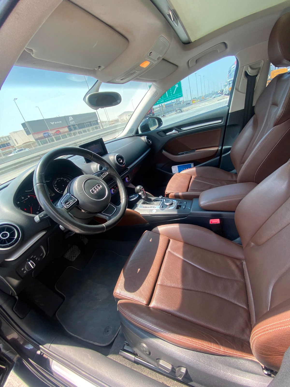 Audi A3 / 2015 (Brown)