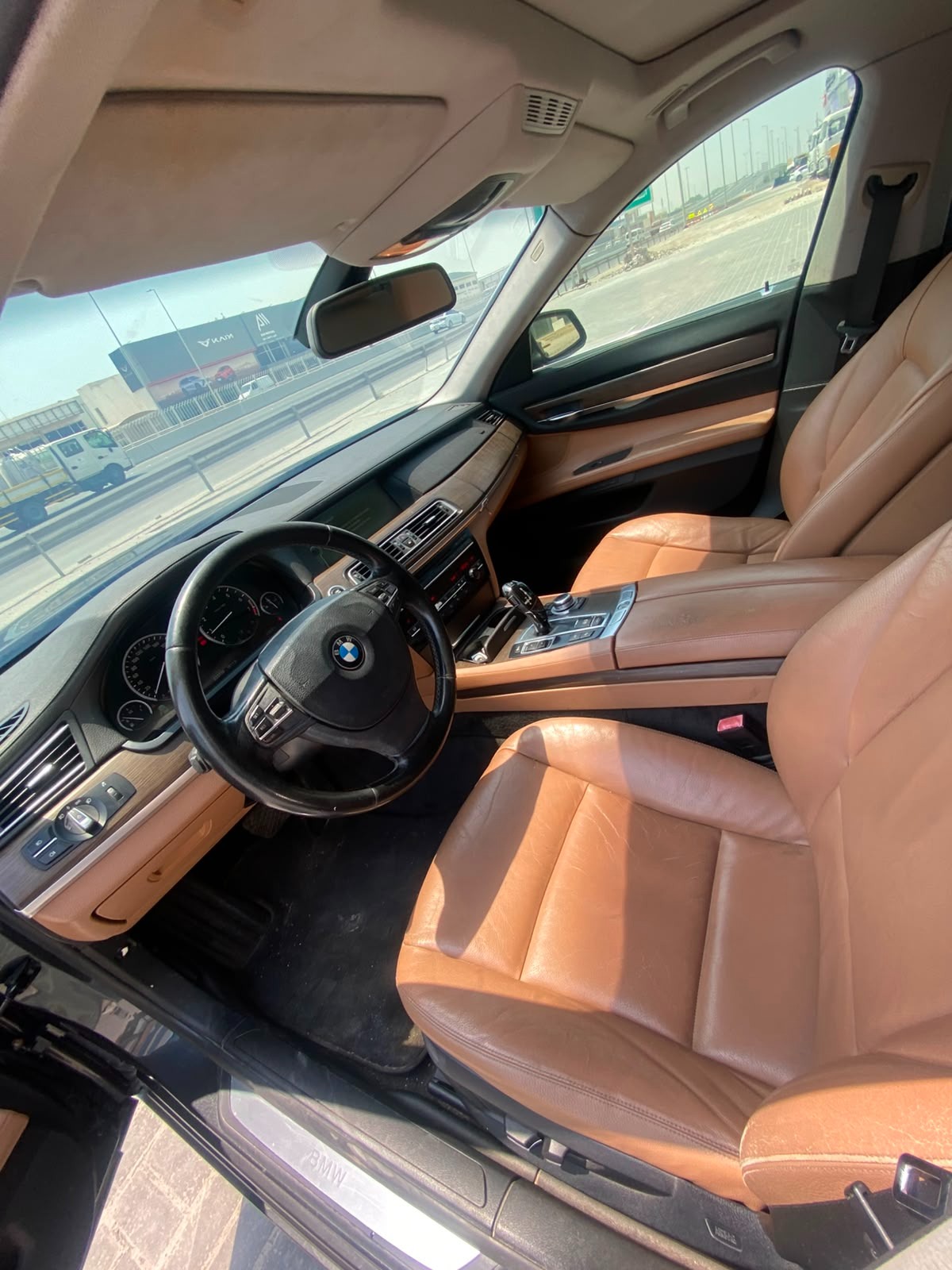 BMW 740Li 2011 (Grey)