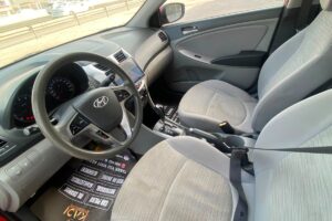Hyundai Accent 2017 (Red)