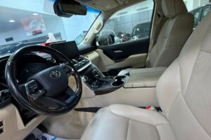 Toyota Land Cruiser GX-R 2022 (Black)