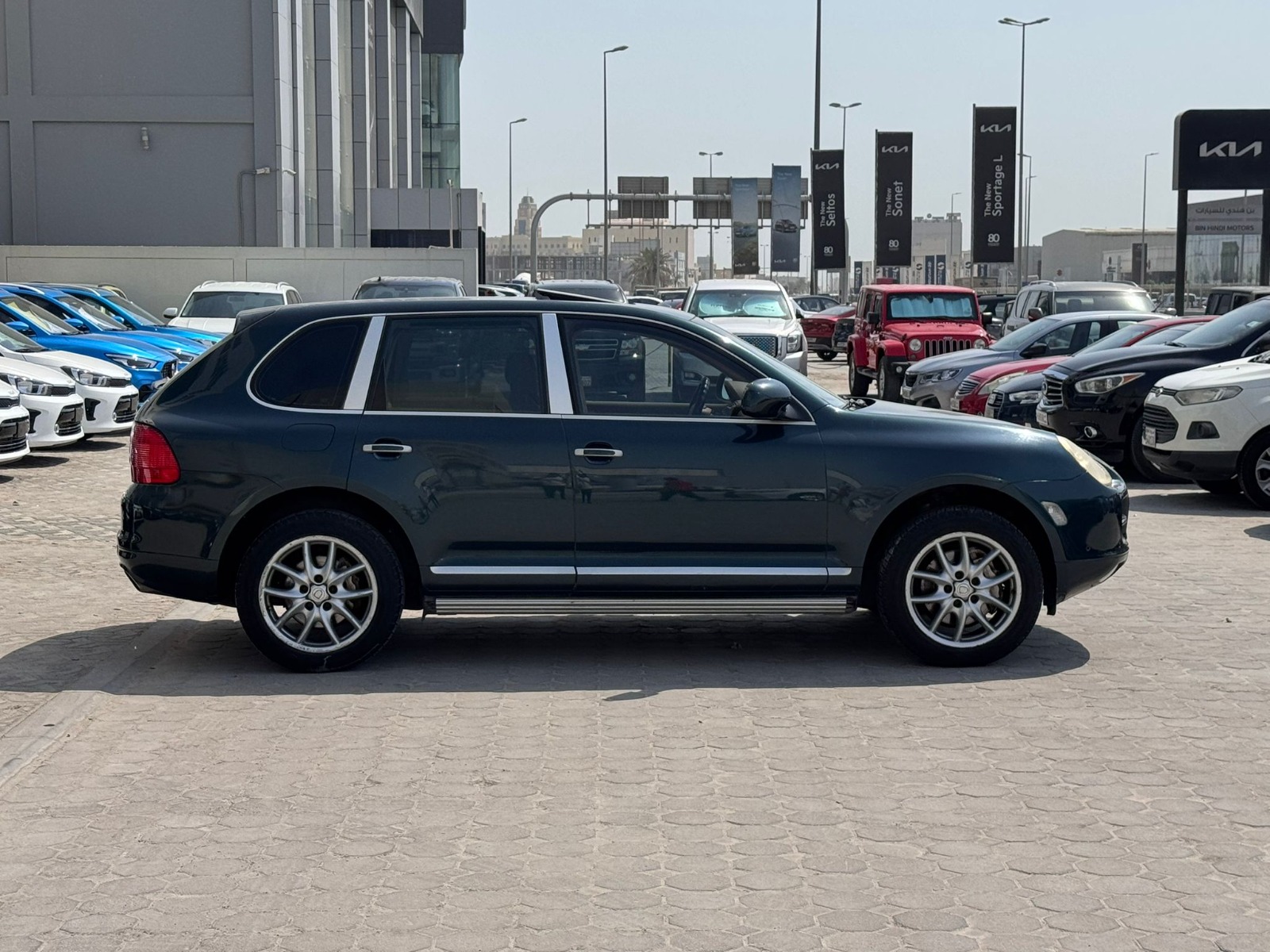 Porsche Cayenne 2005 (Green)