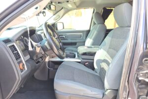 Dodge Ram SLT 2017 (Black)