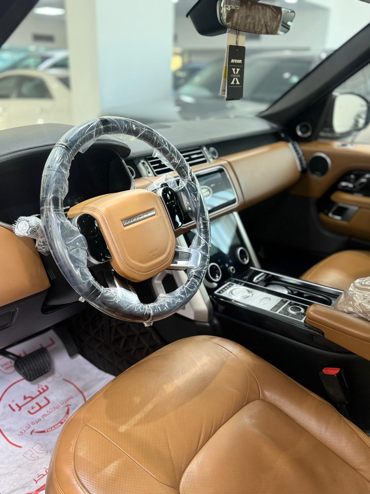 Range Rover Vogue SE 2019 (White)