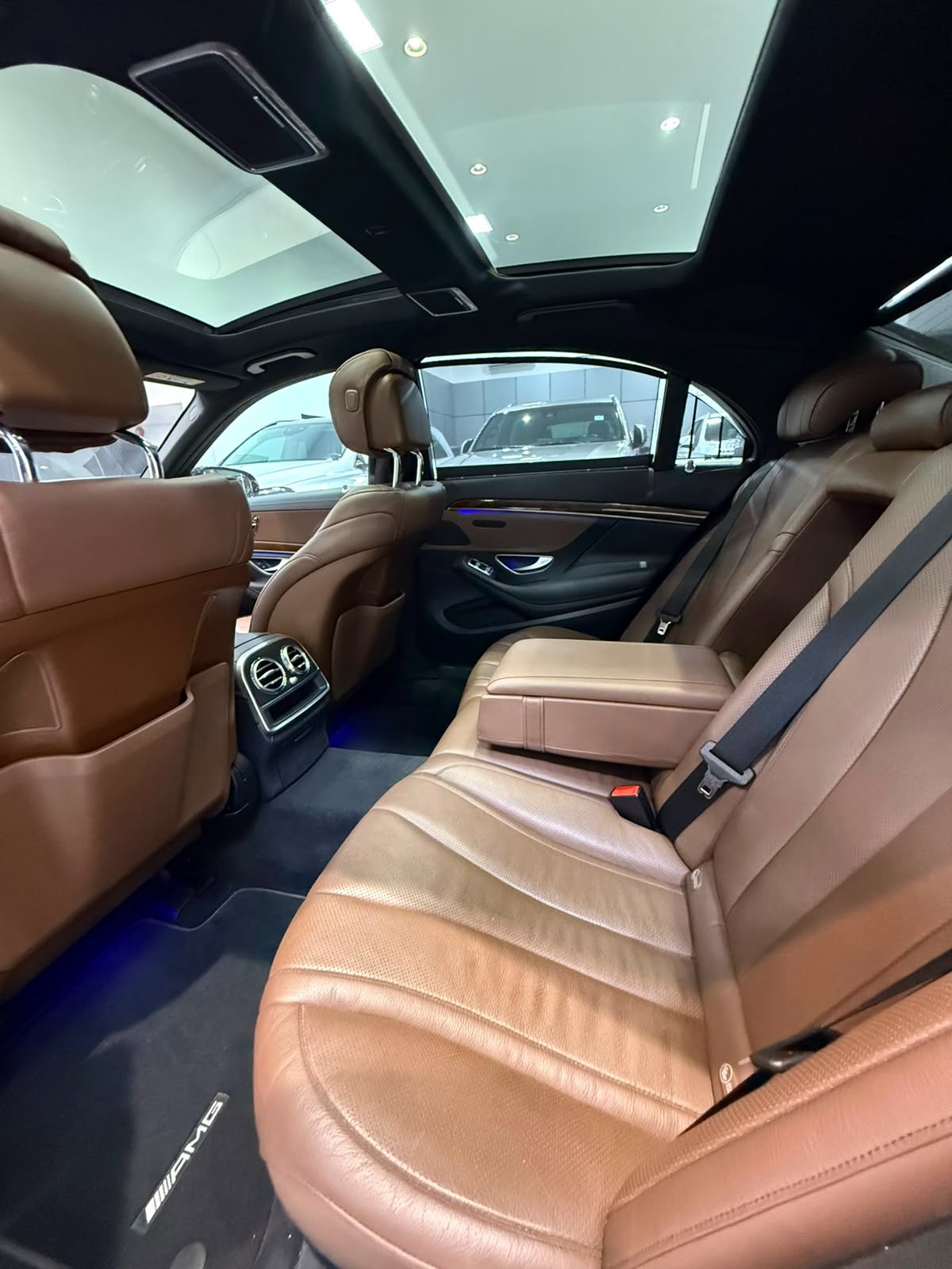 Mercedes Benz S-400 AMG 2016 (Black)