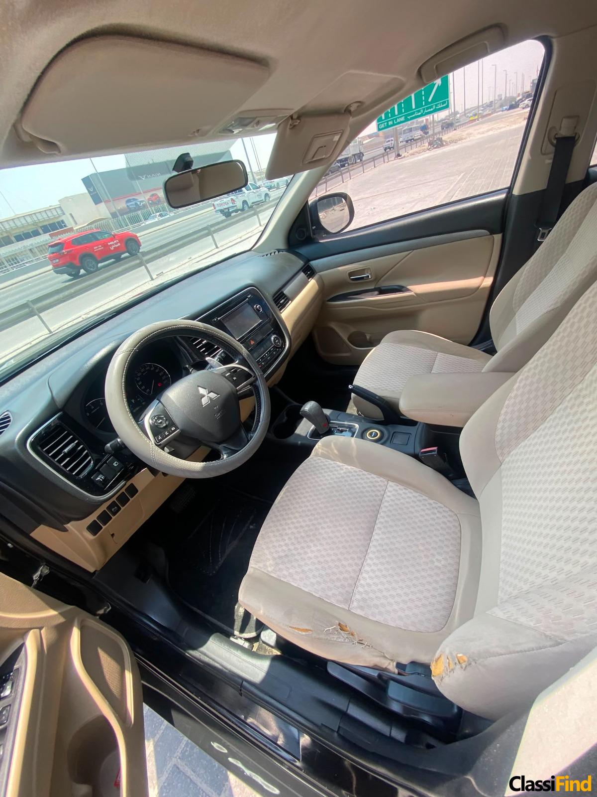 Mitsubishi Outlander 2014 (Black)