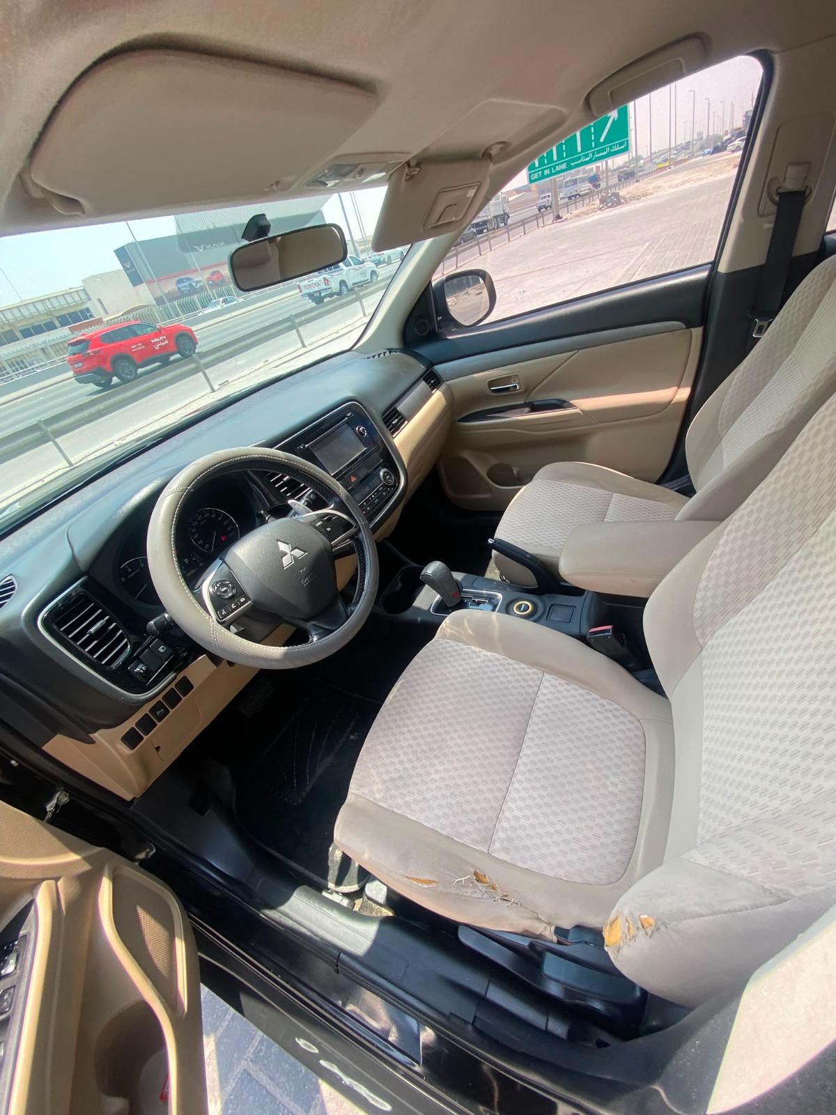 Mitsubishi Outlander 2014 (Black)