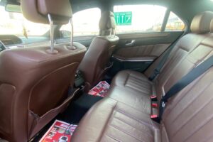 Mercedes Benz E-300 / 2014 (Brown)