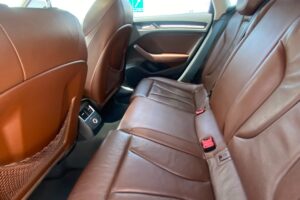 Audi A3 / 2015 (Brown)