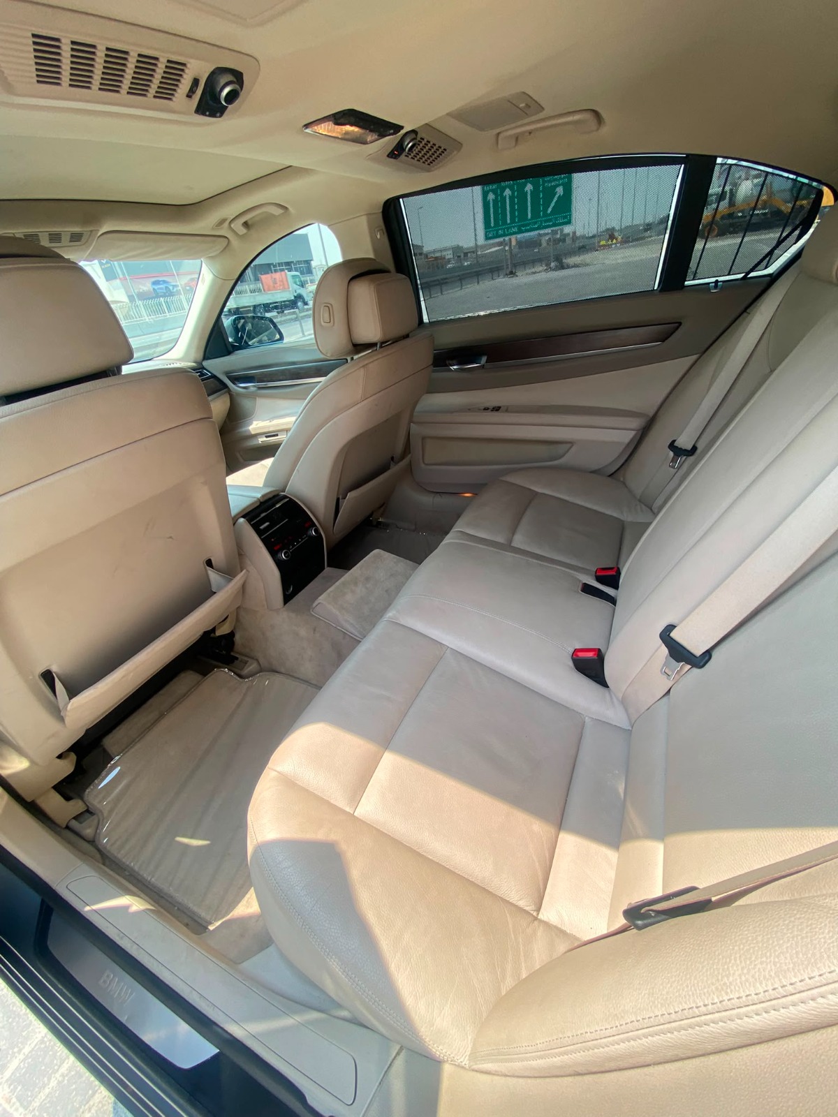 BMW 730Li 2010 (Grey)