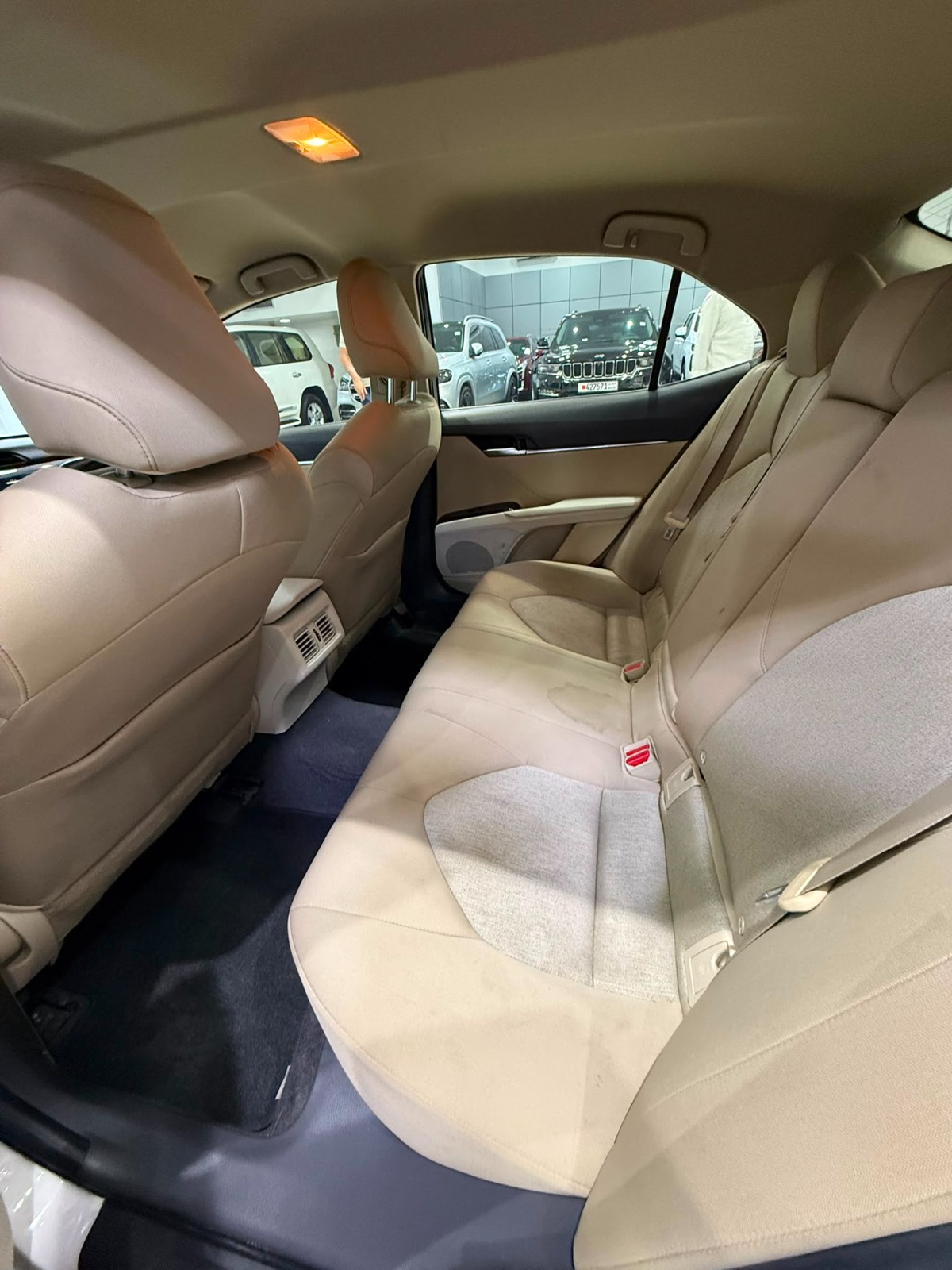 Toyota Camry LE 2019 (Beige)